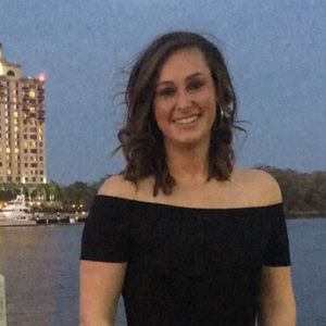 Meet your Posher, Leslie